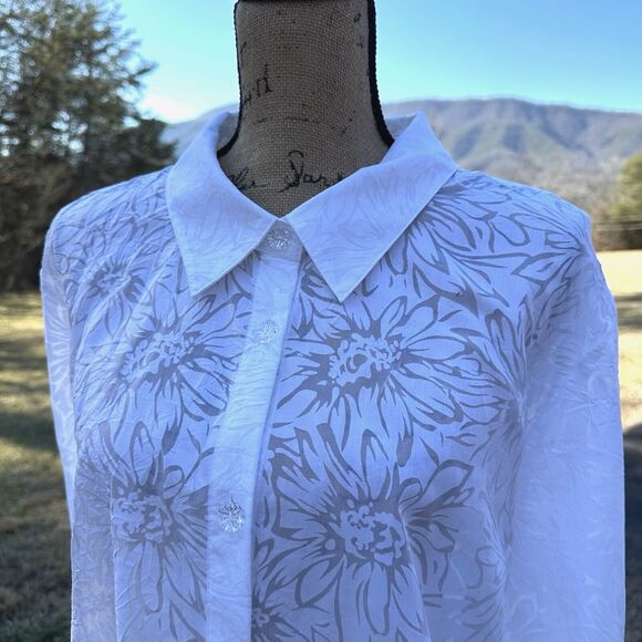 Susan Graver Style Button Up Shirt Womens Sz 2X White Floral Sheer Bling Beachy - Picture 2 of 9